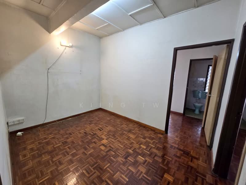 Rumah Teres 2 Tingkat untuk Dijual di Taman Bukit Maluri (Kepong) - Kiing TW - Interior - PropertyGuru.com.my