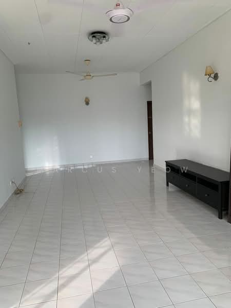 Semi-Detached House for Rent in Seremban 2 (Negeri Sembilan) - Marcus Yeow - Living Room - PropertyGuru.com.my