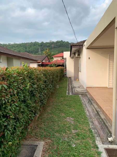 Semi-Detached House for Rent in Seremban 2 (Negeri Sembilan) - Marcus Yeow - Exterior - PropertyGuru.com.my