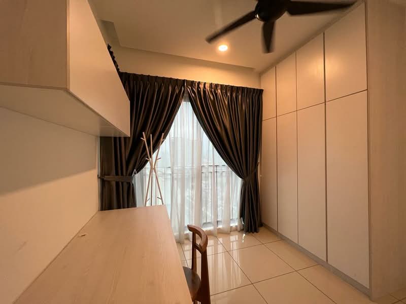 Service Residence for Sale at Skyluxe On The Park Bukit Jalil - Angela . - Study - PropertyGuru.com.my