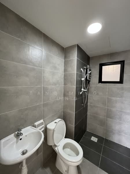 The Olive untuk Untuk Disewa - RM 1,300 /bulan, Mac 2026 - Bathroom - PropertyGuru.com.my