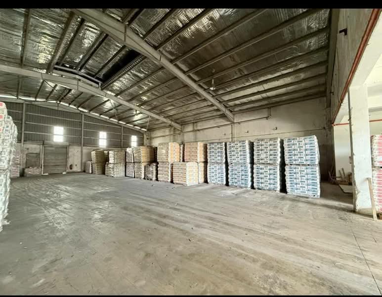 Semi-D Factory for Rent in Taman Johor (Tampoi) - Max Loh - Interior - PropertyGuru.com.my