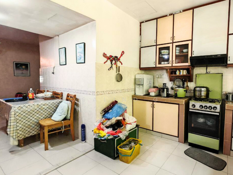 2-storey Terraced House for Sale in Bandar Kinrara Seksyen 1 (Bandar Kinrara) - ROSALIND G. - Kitchen - PropertyGuru.com.my
