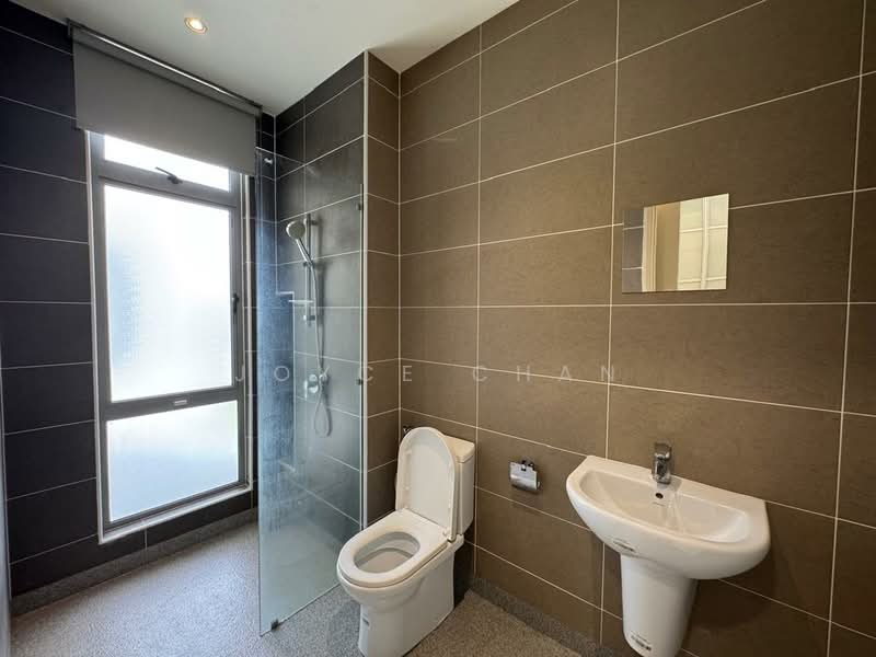 Semi-Detached House for Sale in Cyberjaya (Selangor) - Joyce Chan - Bathroom - PropertyGuru.com.my