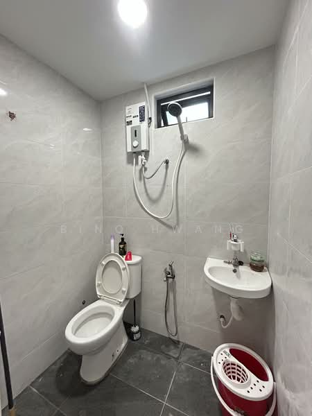 2-storey Terraced House for Rent in Taman Johor Jaya (Johor Bahru) - Bino Hwang - Bathroom - PropertyGuru.com.my
