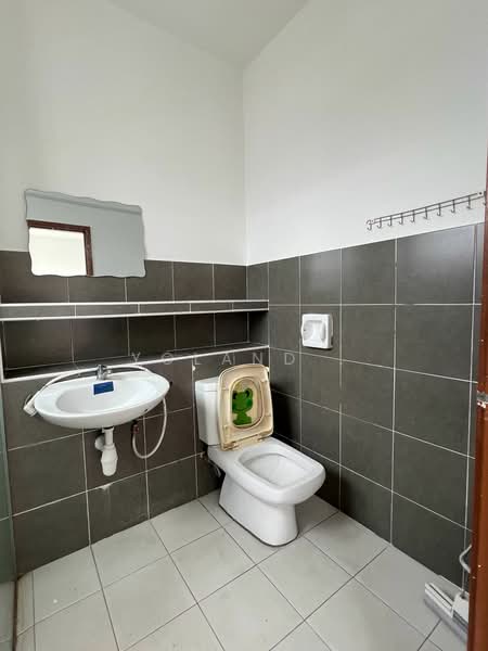 2-storey Terraced House for Rent in Iskandar Puteri (Nusajaya) (Johor) - Yoland . - Bathroom - PropertyGuru.com.my