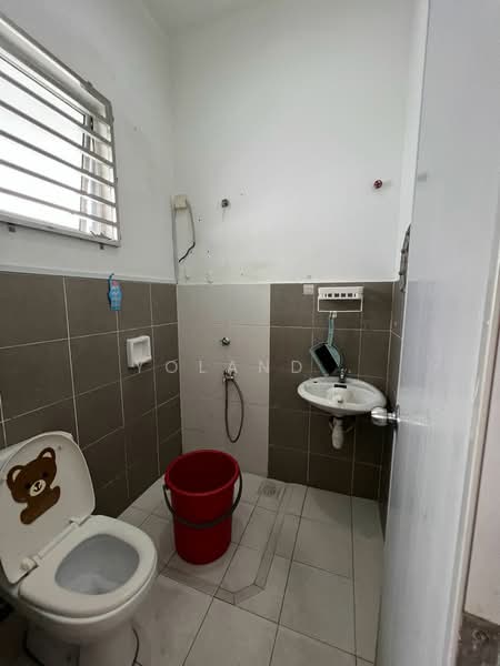 2-storey Terraced House for Rent in Iskandar Puteri (Nusajaya) (Johor) - Yoland . - Bathroom - PropertyGuru.com.my