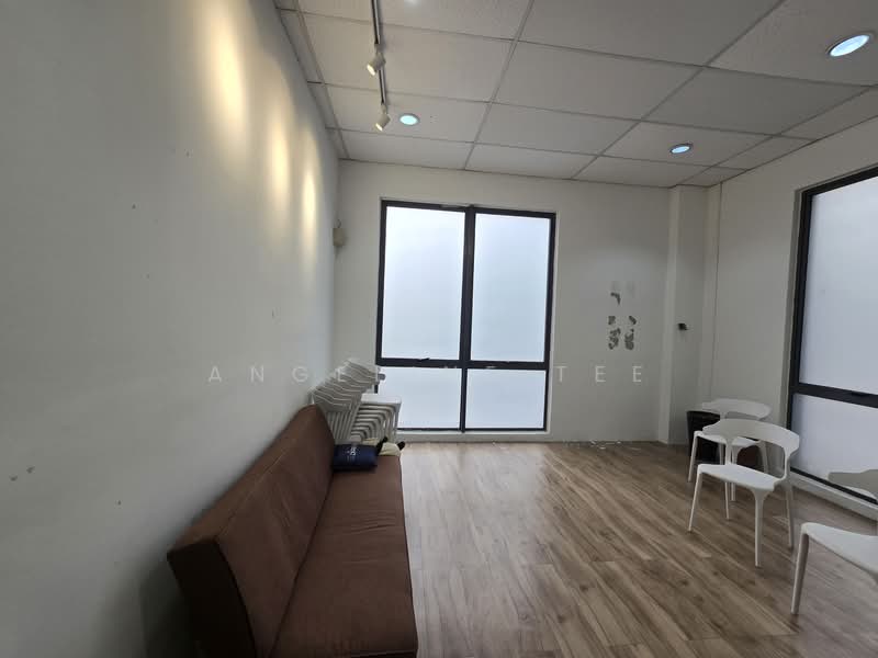 Shop / Office for Rent in Petaling Jaya (Selangor) - Angeline Tee - Interior - PropertyGuru.com.my