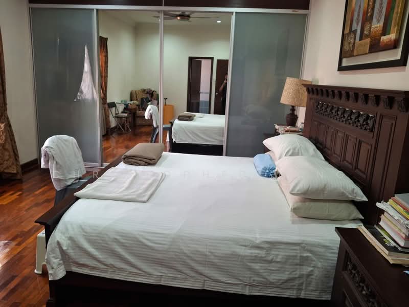 Bungalow for Sale in Petaling Jaya (Selangor) - Christopher Wong - Bedroom - PropertyGuru.com.my
