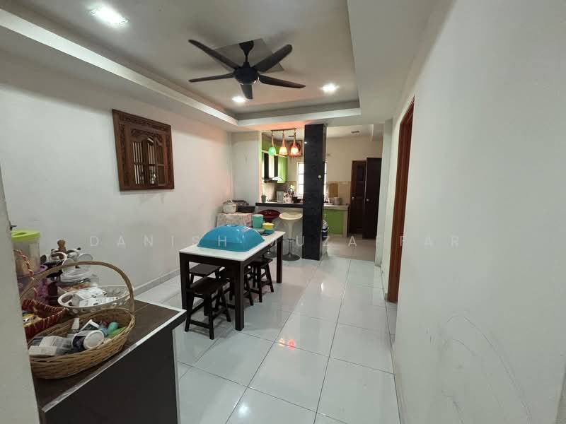 2-storey Terraced House for Sale in Taman Tun Teja (Rawang) - Danish Muzaffar - Dining Room - PropertyGuru.com.my