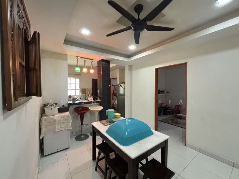2-storey Terraced House for Sale in Taman Tun Teja (Rawang) - Danish Muzaffar - Kitchen - PropertyGuru.com.my