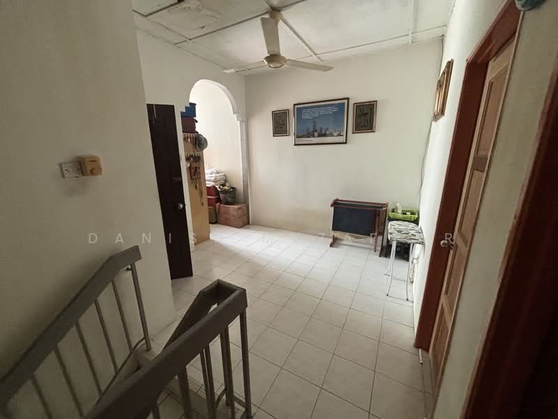 2-storey Terraced House for Sale in Taman Tun Teja (Rawang) - Danish Muzaffar - Interior - PropertyGuru.com.my