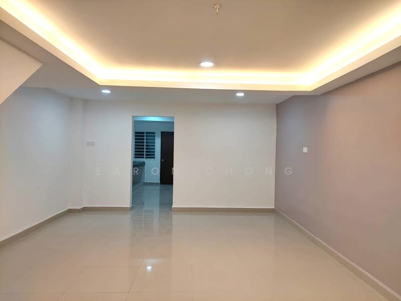 2-storey Terraced House for Rent in Kajang (Selangor) - Earon Chong - Living Room - PropertyGuru.com.my