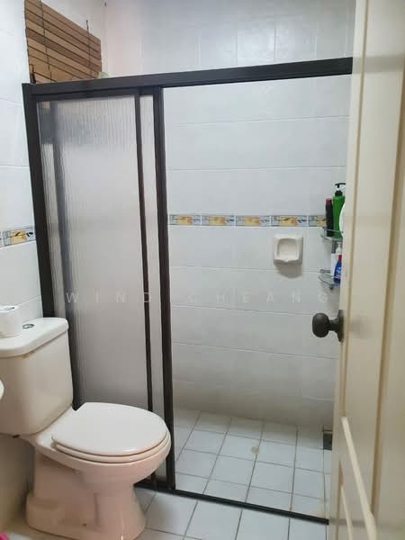 Condominium for Sale at Pelangi Utama - Wind Cheang - Bathroom - PropertyGuru.com.my