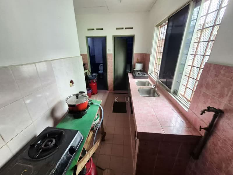 1-storey Terraced House for Sale in Bangsar (Kuala Lumpur) - Prem Kumar - Kitchen - PropertyGuru.com.my