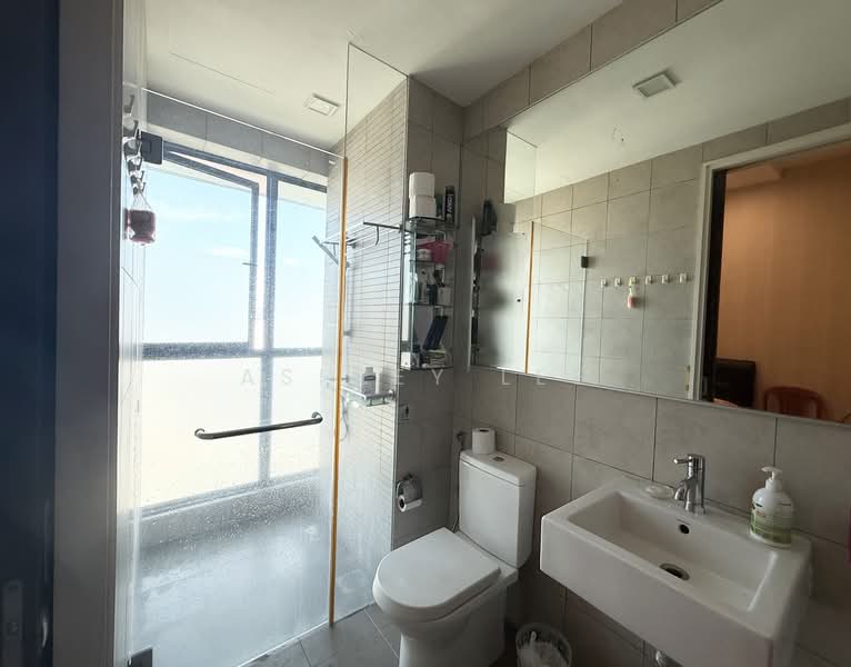 Service Residence for Sale at Setia SKY Residences - Ashley Lee - Bathroom - PropertyGuru.com.my