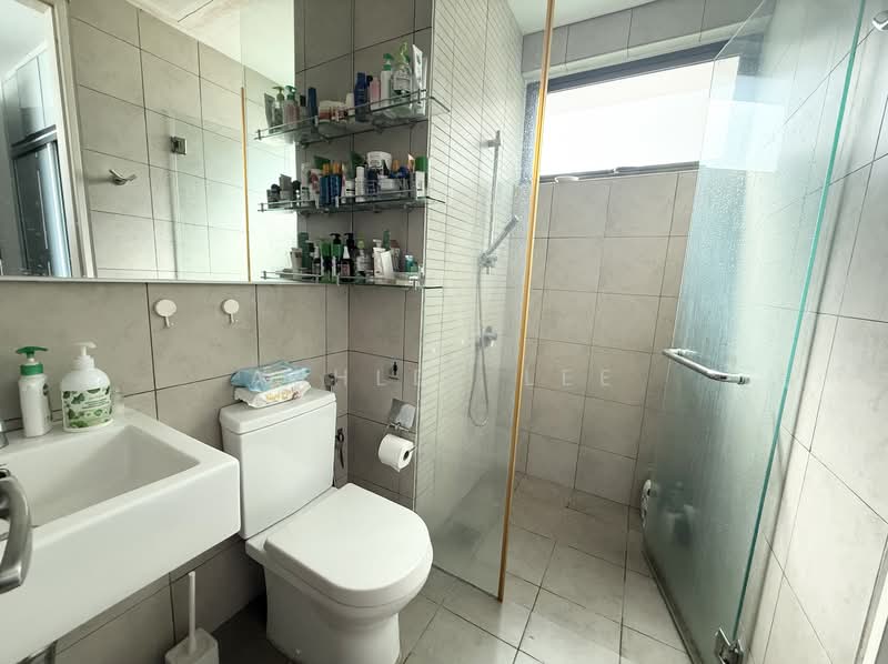 Service Residence for Sale at Setia SKY Residences - Ashley Lee - Bathroom - PropertyGuru.com.my