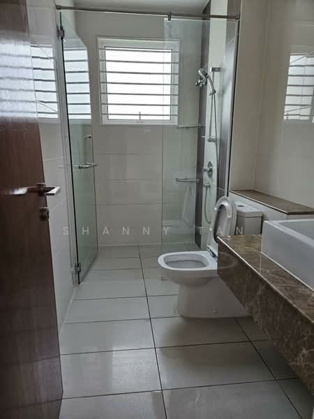 Taman Taming Indah 2 untuk Untuk Dijual - RM 1,400,000, Mac 2026 - Bathroom - PropertyGuru.com.my