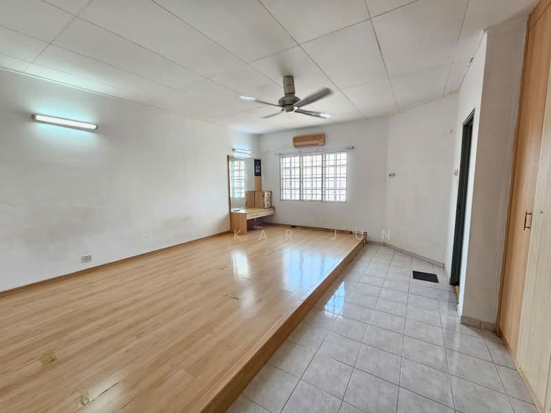 Rumah Teres untuk Dijual di Taman Seri Taming (Cheras) - Hei Kar Jun - Interior - PropertyGuru.com.my