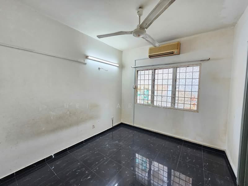 Rumah Teres untuk Dijual di Taman Seri Taming (Cheras) - Hei Kar Jun - Interior - PropertyGuru.com.my