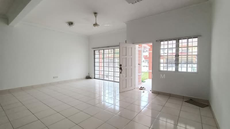 Bandar Puteri Puchong untuk Untuk Dijual - RM 1,080,000, Mac 2026 - Living Room - PropertyGuru.com.my