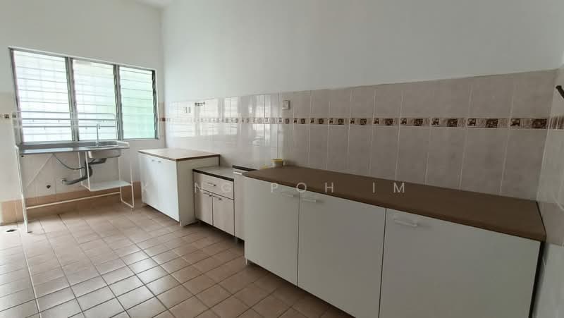 Bandar Puteri Puchong untuk Untuk Dijual - RM 1,080,000, Mac 2026 - Kitchen - PropertyGuru.com.my
