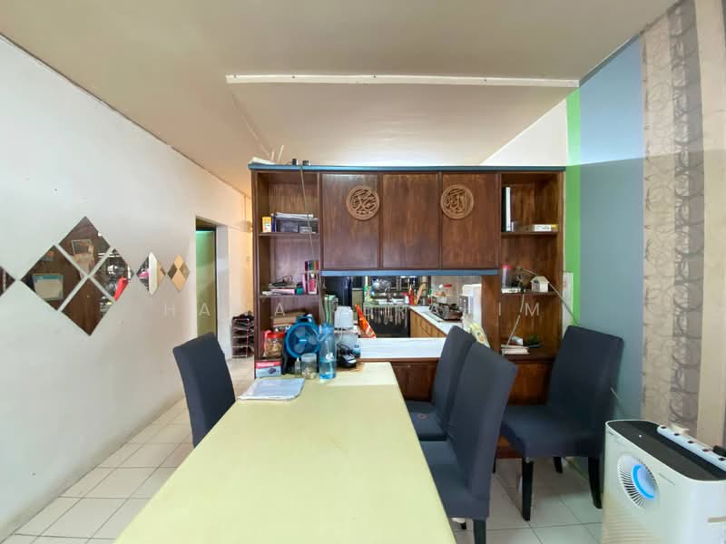 Apartment for Sale at Seraya Apartments - Hawa Ibrahim - Dining Room - PropertyGuru.com.my