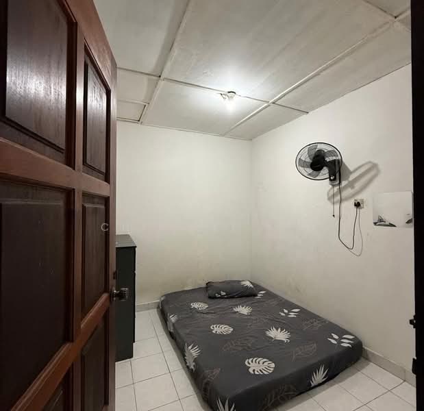 SEKSYEN U19 SHAH ALAM , JALAN KEPUK untuk Untuk Disewa - RM 1,500 /bulan, Mac 2026 - Bedroom - PropertyGuru.com.my