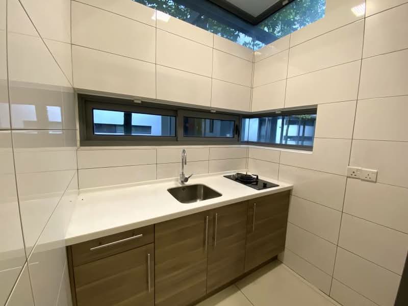 Condominium for Sale at The Breezeway - Echo Ng - Kitchen - PropertyGuru.com.my