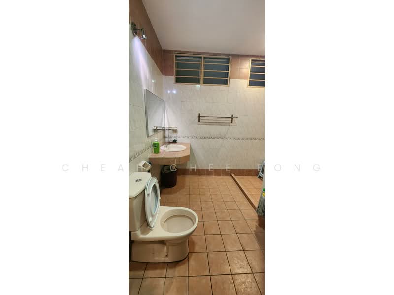 Ara Damansara Double Storey Corner House untuk Untuk Disewa - RM 3,800 /bulan, Mac 2026 - Bathroom - PropertyGuru.com.my