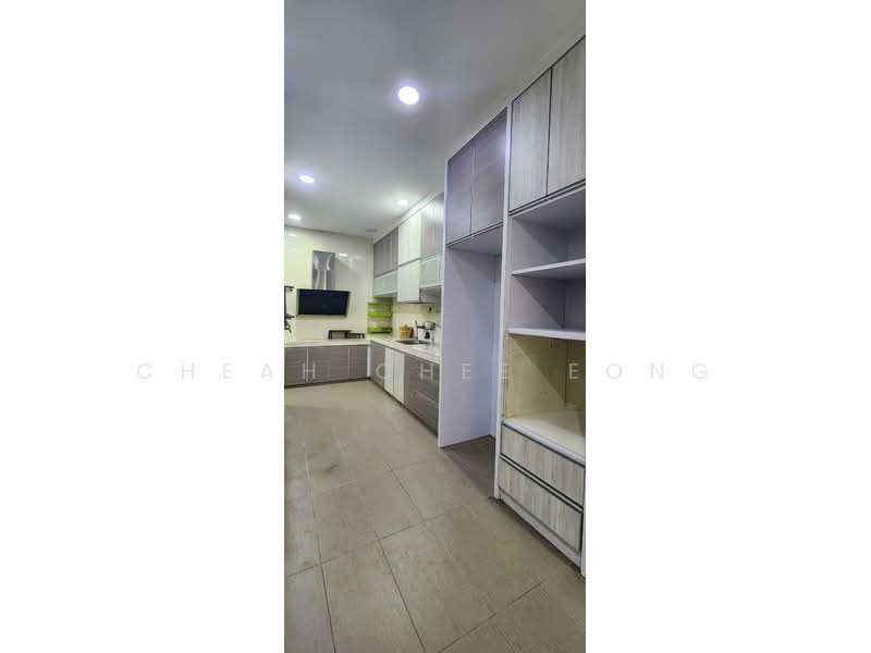 Ara Damansara Double Storey Corner House untuk Untuk Disewa - RM 3,800 /bulan, Mac 2026 - Kitchen - PropertyGuru.com.my