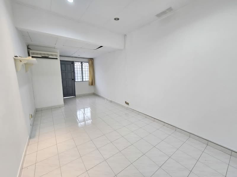 Rumah Teres 2 Tingkat untuk Dijual di Taman Sri Bintang (Kepong) - Kiing TW - Interior - PropertyGuru.com.my