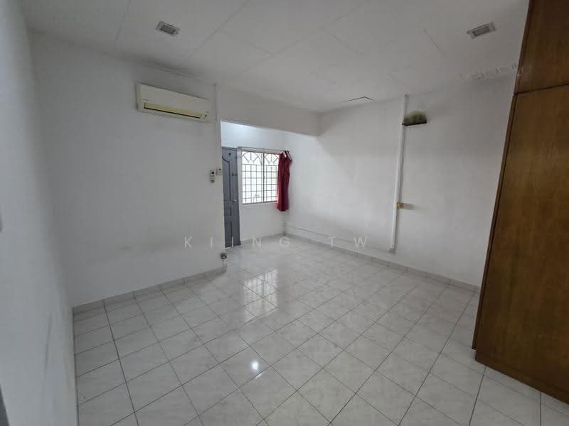 Rumah Teres 2-Tingkat untuk Dijual di Taman Sri Bintang (Kepong) - Kiing TW - Interior - PropertyGuru.com.my
