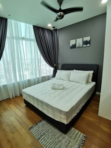 Sky Suites @ KLCC untuk Untuk Disewa - RM 3,300 /bulan, Mac 2026 - Bedroom - PropertyGuru.com.my