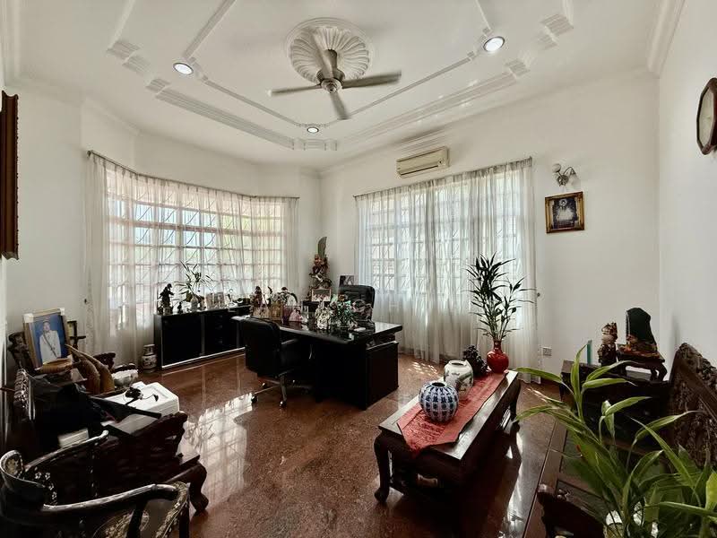 Bungalow House for Sale in Kota Damansara (Selangor) - Jean Chiew - Study - PropertyGuru.com.my