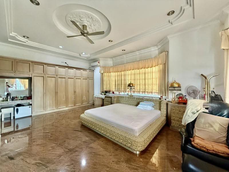 Bungalow House for Sale in Kota Damansara (Selangor) - Jean Chiew - Bedroom - PropertyGuru.com.my