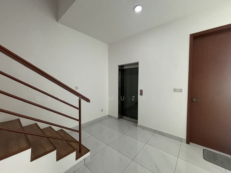 3.5-storey Terraced House for Sale in Taman Tun Dr Ismail (Kuala Lumpur) - Danish Muzaffar - Entrance - PropertyGuru.com.my