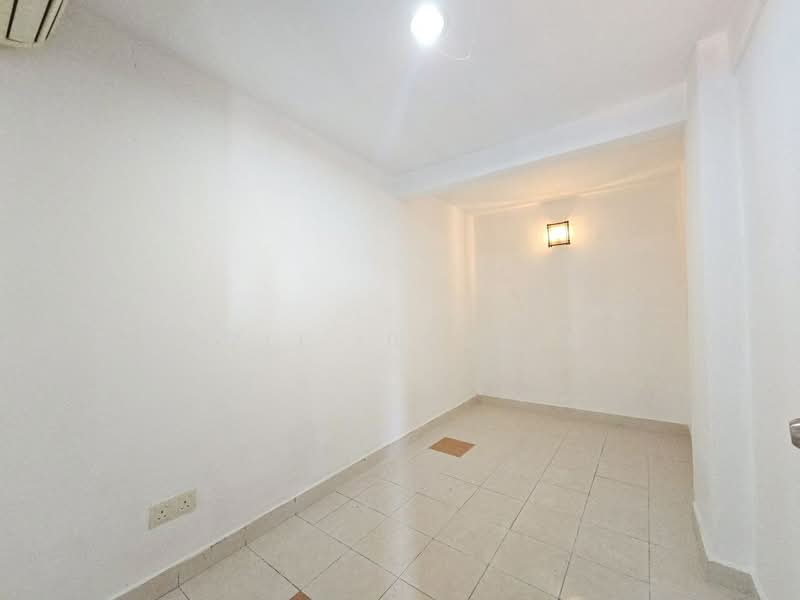 Regal Regina Court untuk Untuk Dijual - RM 268,000, Mac 2026 - Interior - PropertyGuru.com.my