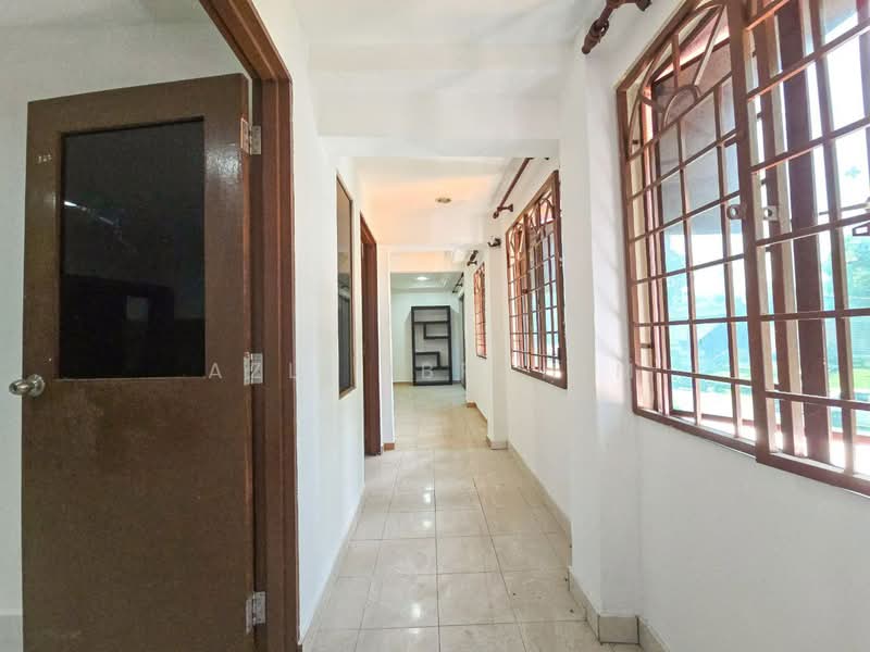 Regal Regina Court untuk Untuk Dijual - RM 268,000, Mac 2026 - Corridor - PropertyGuru.com.my