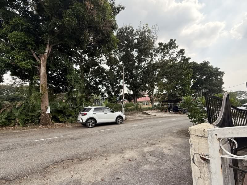 Terraced House for Sale in Bukit Rahman Putra (Sungai Buloh) - Najib Ayoubi - Exterior - PropertyGuru.com.my