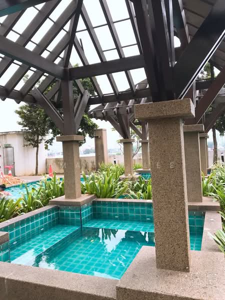 Ampang Putra Residency untuk Untuk Dijual - RM 750,000, Mac 2026 - Pool - PropertyGuru.com.my