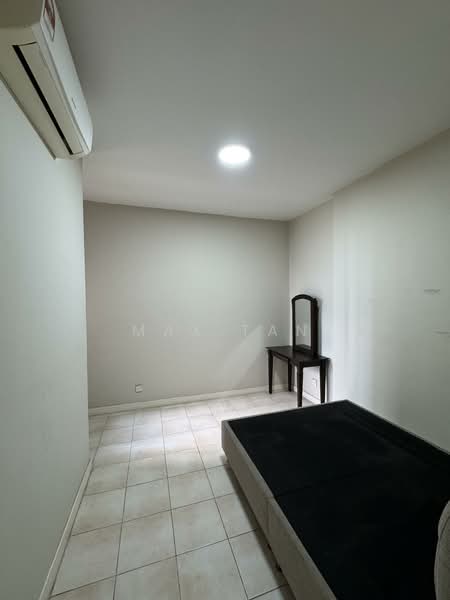 Kondominium untuk Disewa di Casa Tropicana - Max Tan - Bedroom - PropertyGuru.com.my