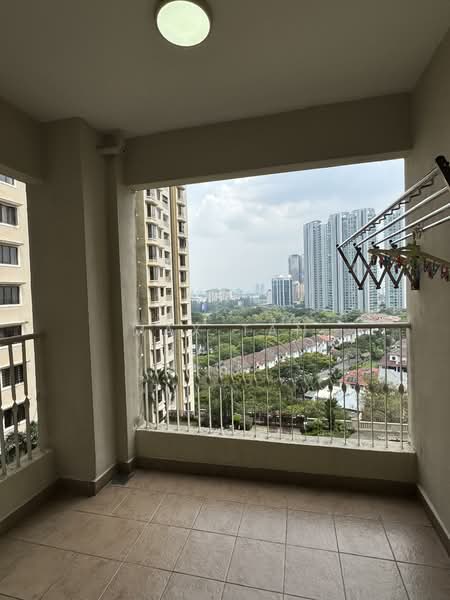 Kondominium untuk Disewa di Casa Tropicana - Max Tan - Balcony - PropertyGuru.com.my