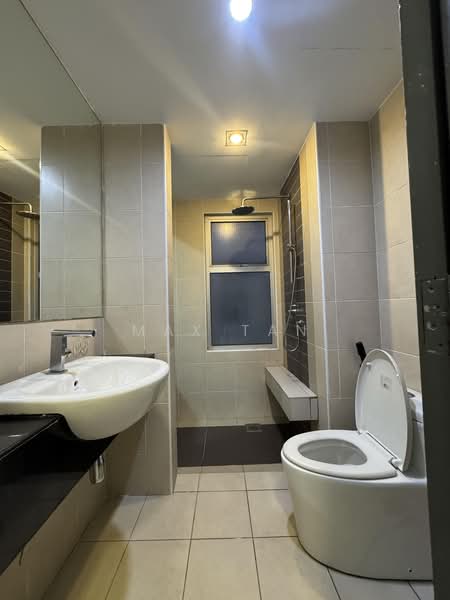 Kondominium untuk Disewa di Casa Tropicana - Max Tan - Bathroom - PropertyGuru.com.my