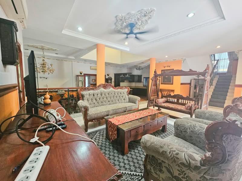 Bungalow for Sale in Taman Bukit Saga (Shah Alam) - Jason Ooi - Living Room - PropertyGuru.com.my