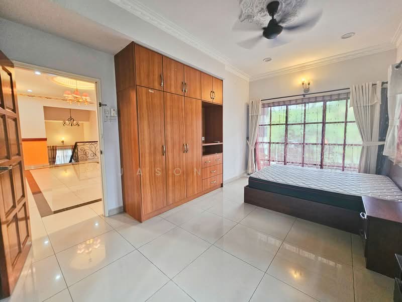 Bungalow for Sale in Taman Bukit Saga (Shah Alam) - Jason Ooi - Bedroom - PropertyGuru.com.my