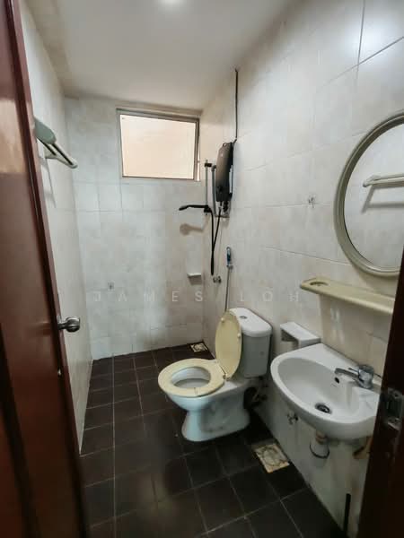E-Tiara untuk Untuk Disewa - RM 1,900 /bulan, Mac 2026 - Bathroom - PropertyGuru.com.my