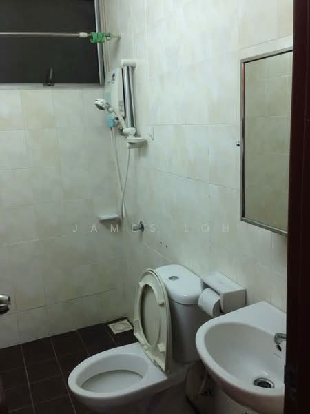 E-Tiara untuk Untuk Disewa - RM 2,000 /bulan, Mac 2026 - Bathroom - PropertyGuru.com.my