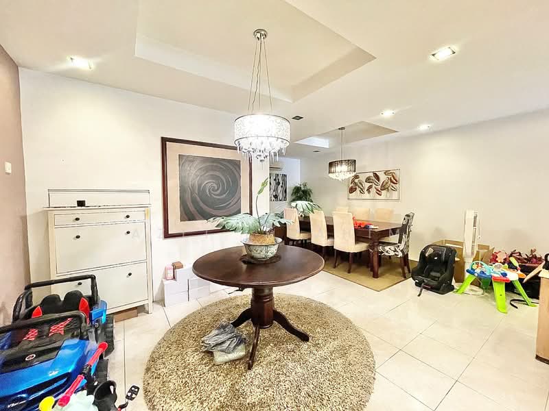 Bandar Nusaputra untuk Untuk Dijual - RM 630,000, Mac 2026 - Dining Room - PropertyGuru.com.my