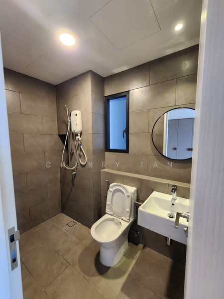 Maya Ara Residences untuk Untuk Disewa - RM 4,200 /bulan, Mac 2026 - Bathroom - PropertyGuru.com.my